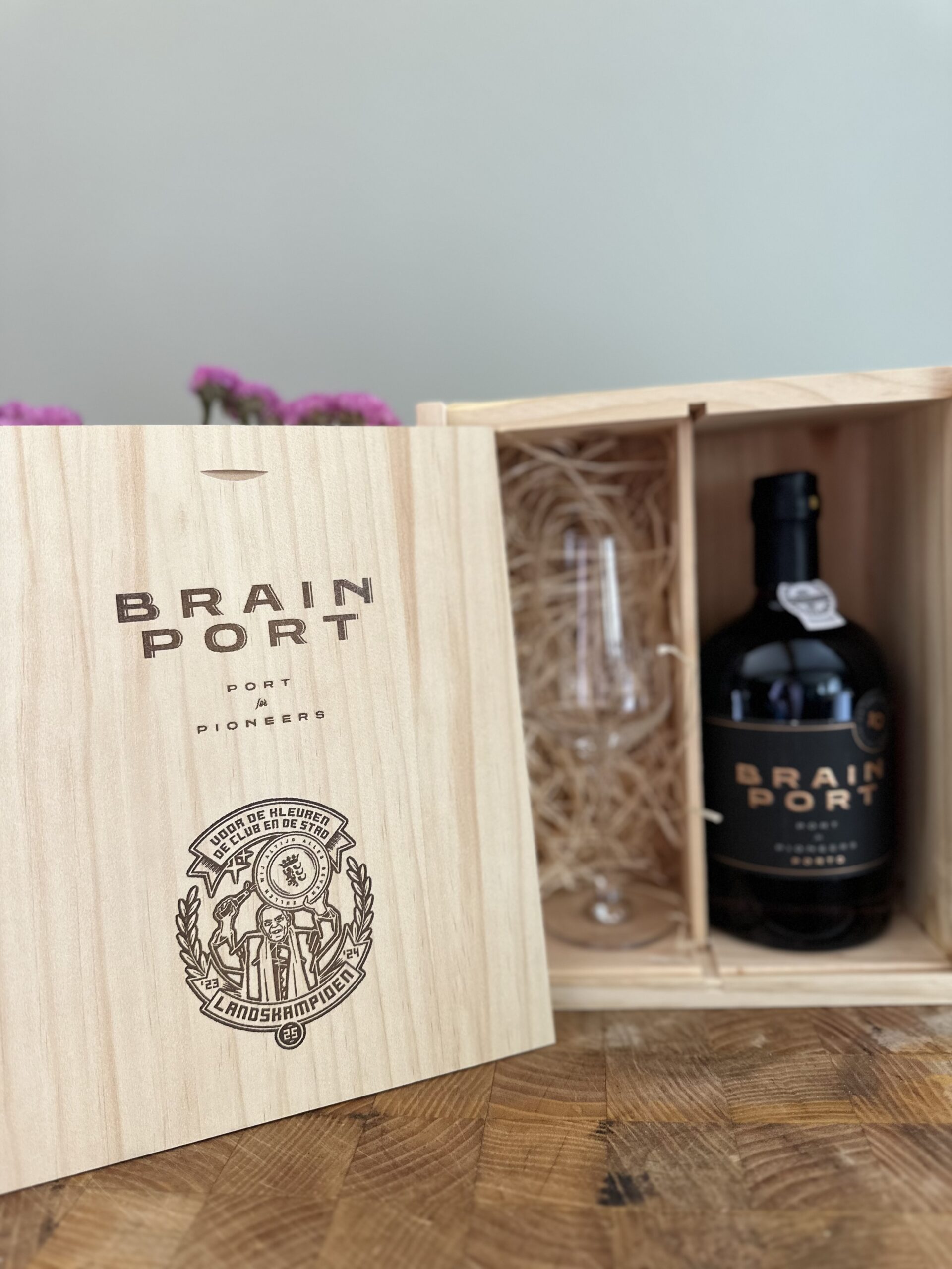 The Brainport | houten giftbox PSV